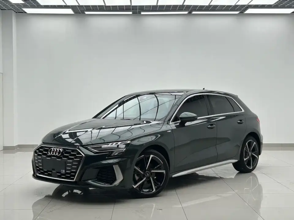 Audi A3 Facelift Sportback 35 TFSI Fashion Sport 2023
