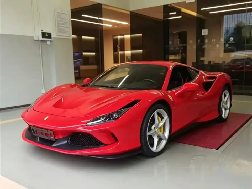 Ferrari F8 Tributo 3.9T V8 2022