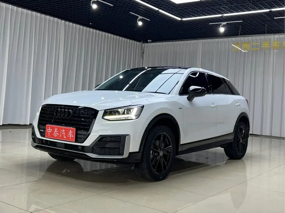 Audi Q2L Model 35 TFSI Fashion Dynamic 2021
