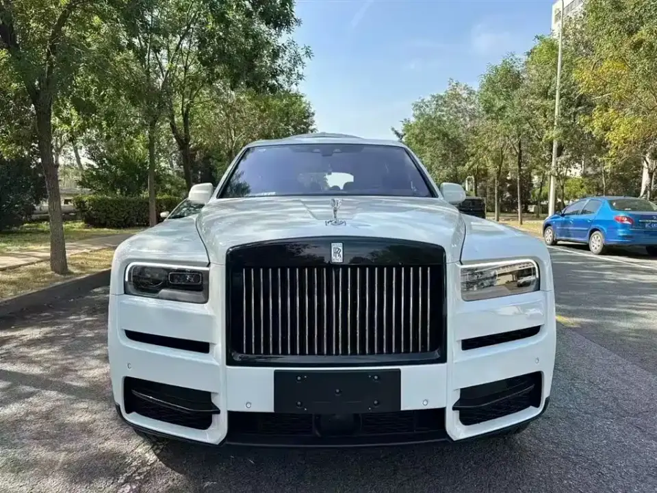 Rolls-Royce Cullinan 4-Seater 2025