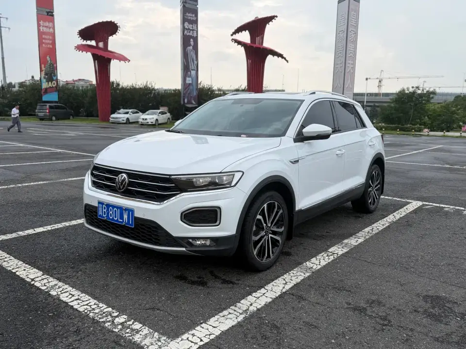 Volkswagen T-ROC 280TSI DSG 2WD Comfort PLUS 2022