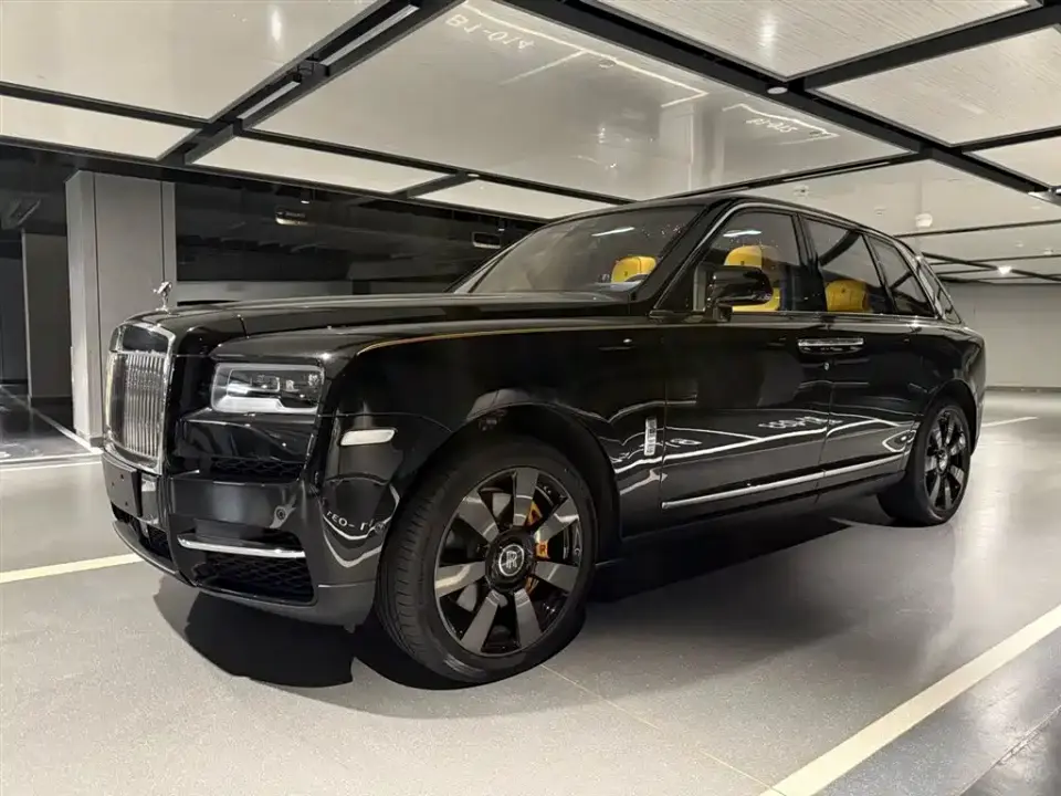 Rolls-Royce Cullinan 4-Seater 2024