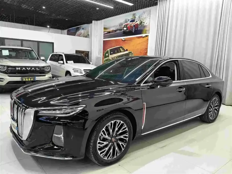 Hongqi H5 2.0T Automatic Smart Connect Flag Smooth Edition 2024