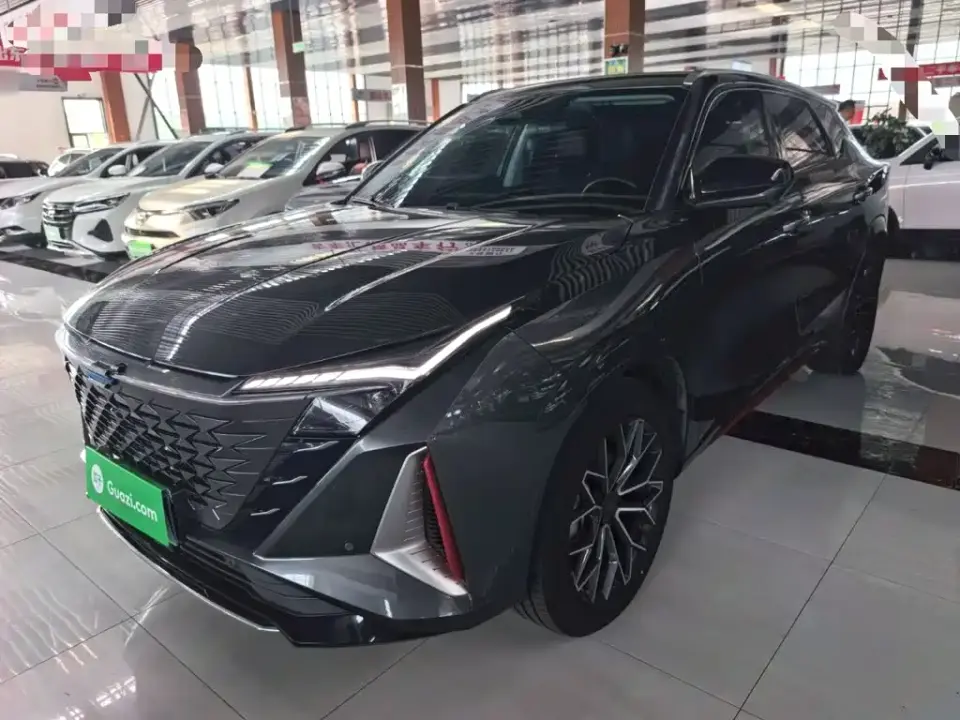 Changan Oshan Z6 Model Blue Whale 1.5T DCT Smart Navigation Type 2023
