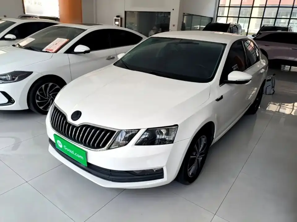 Skoda Octavia 1.5L Automatic Smart Comfort China VI 2020