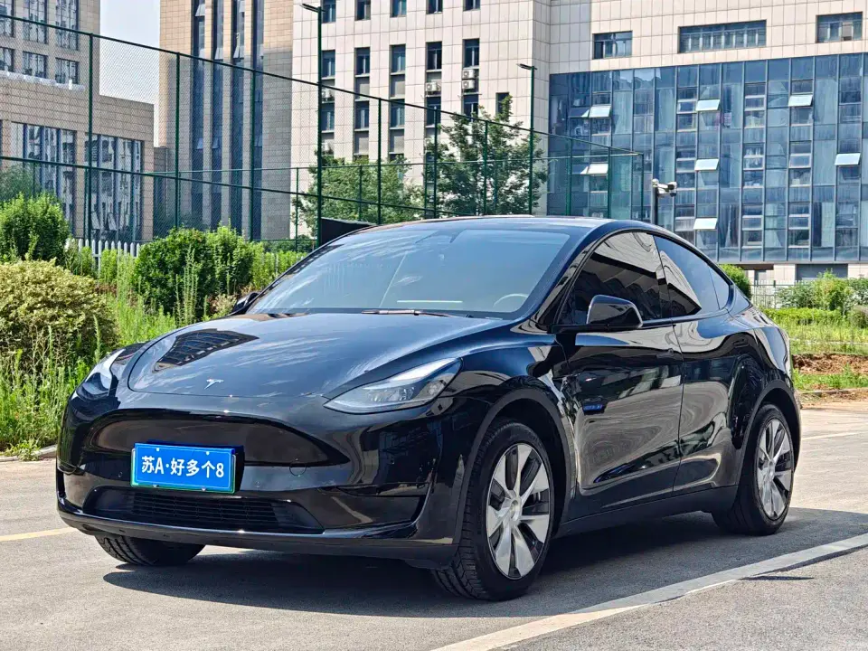 Tesla Model Y Facelift Rear-Wheel Drive Version 2023