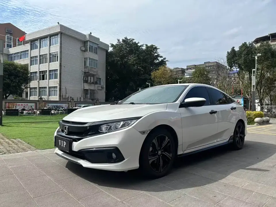 Honda Civic 220TURBO CVT Sport Edition China V 2020