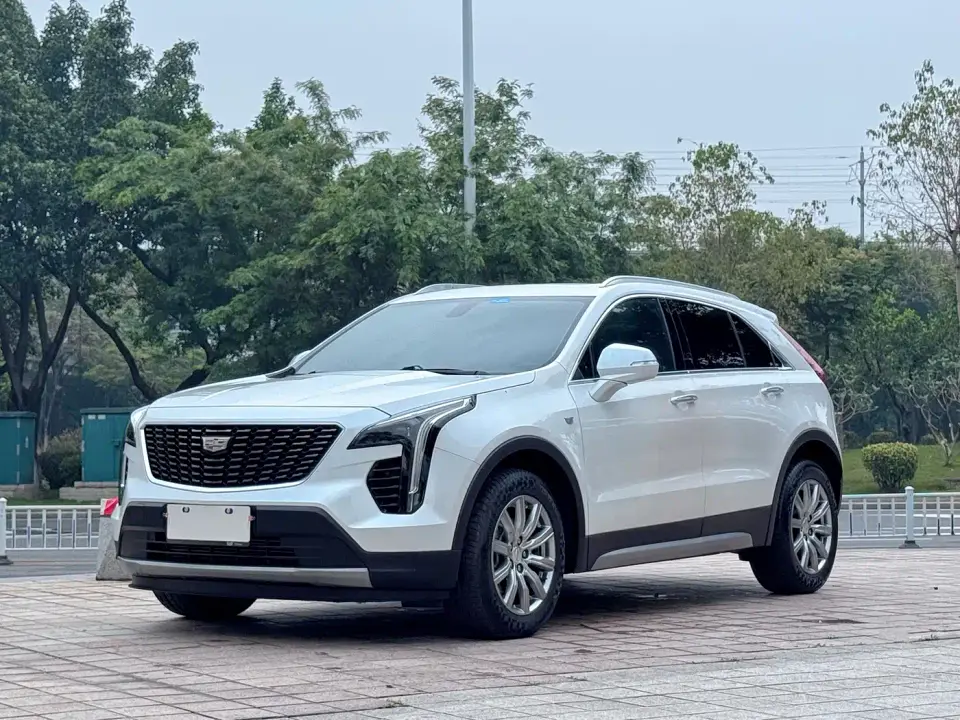 Cadillac XT4 28T FWD Leading Trim 2020