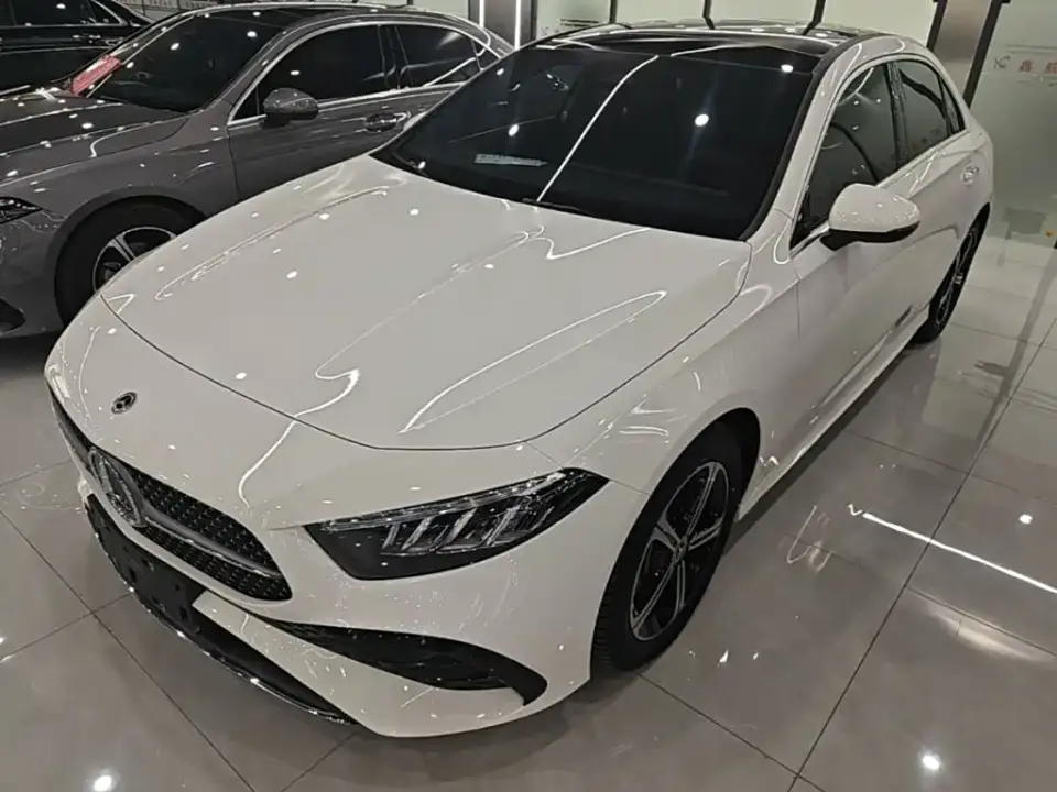 Mercedes-Benz A-Class Facelift A 200 L Fashion 2024