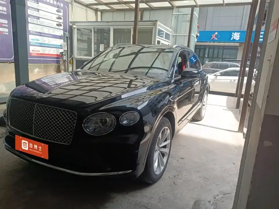 Bentley Bentayga 4.0T V8 2024