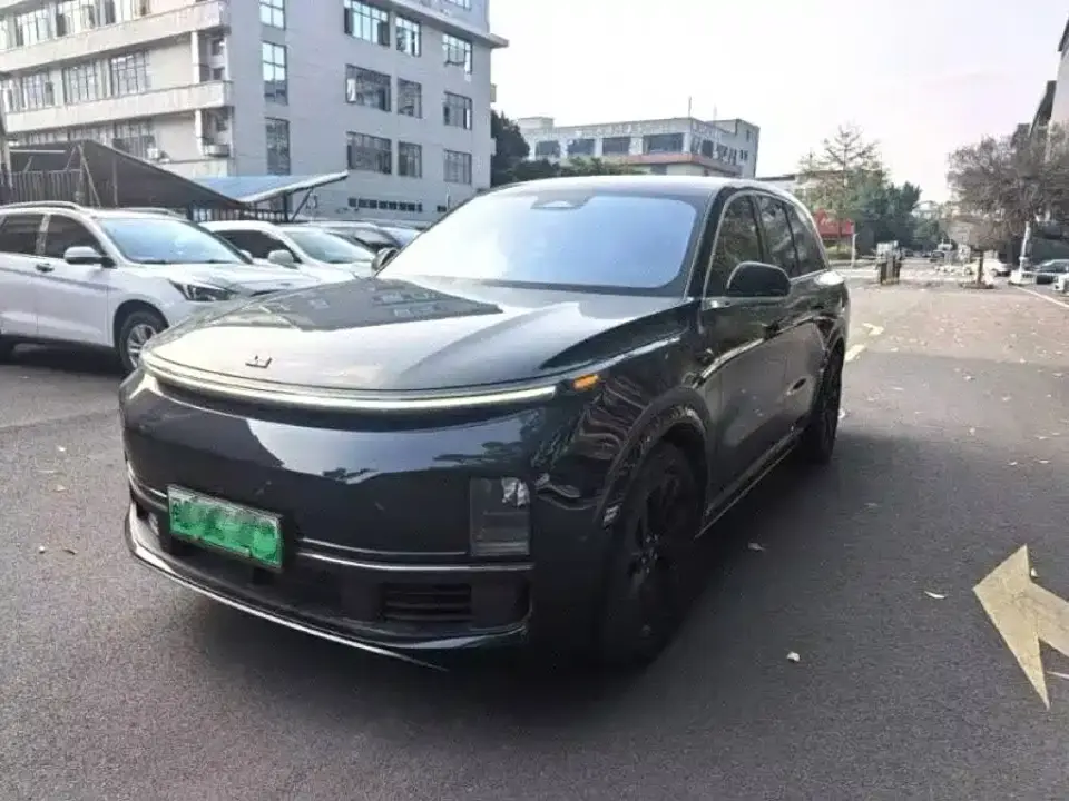 Li Auto Li L8 Pro 2023