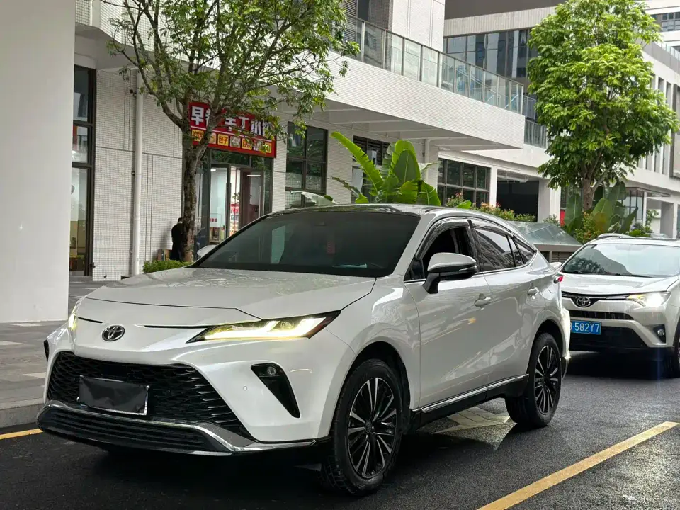 Toyota Venza 2.0L CVT 2WD Premium 2022