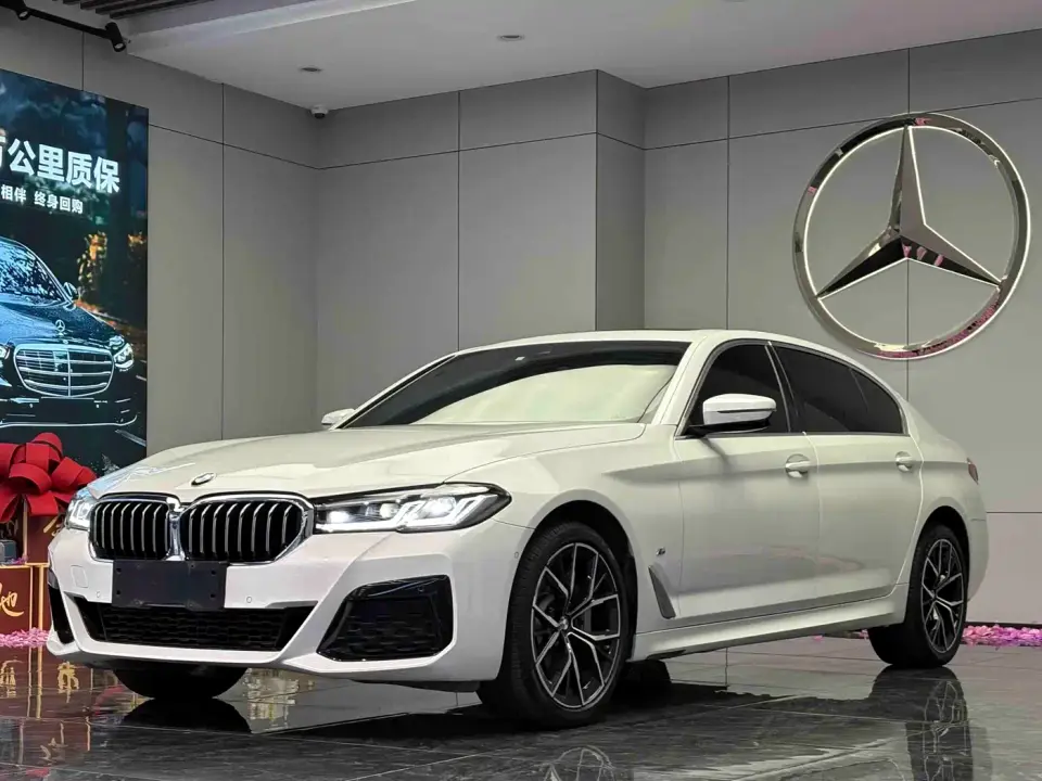 BMW 5 Series Facelift 530Li Premium M Sport Package 2022