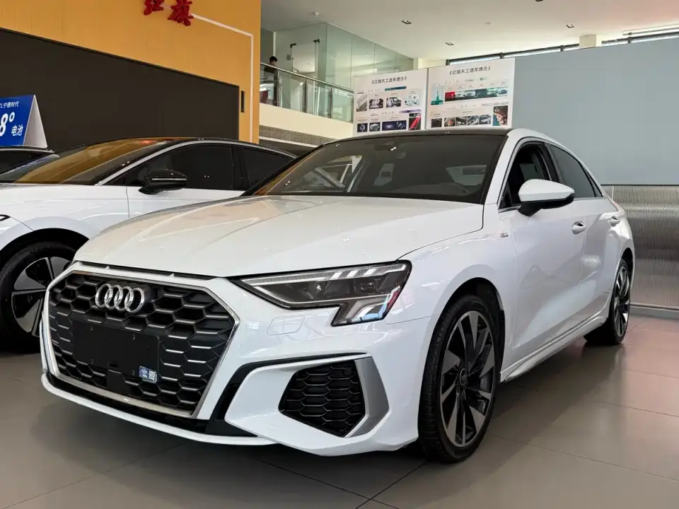 Audi A3 Model A3L Limousine 35 TFSI Fashion Sport 2024