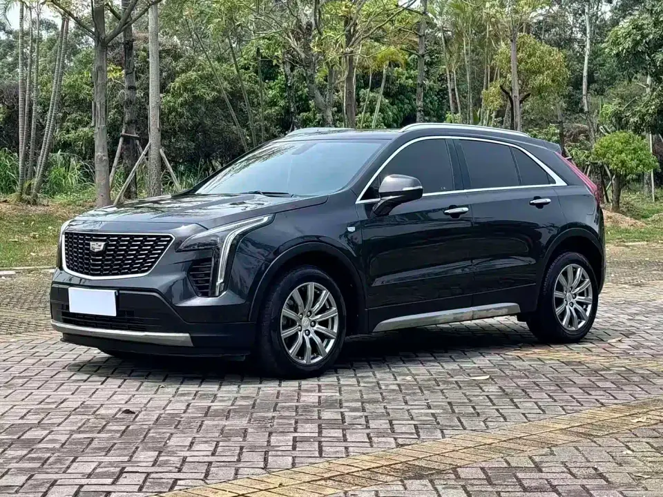 Cadillac XT4 28T FWD Leading Edition 2019