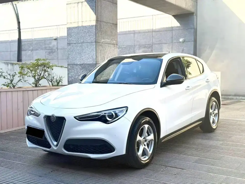 Alfa Romeo Stelvio 2.0T 200HP Elite 2019