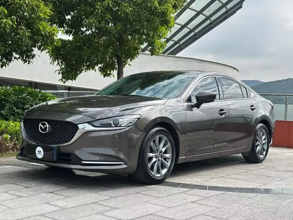 Mazda Atenza 2.0L Skyactiv Luxury 2020