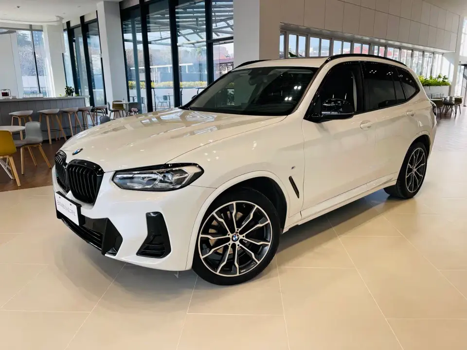 BMW X3 xDrive30i Leading M Night Package 2022