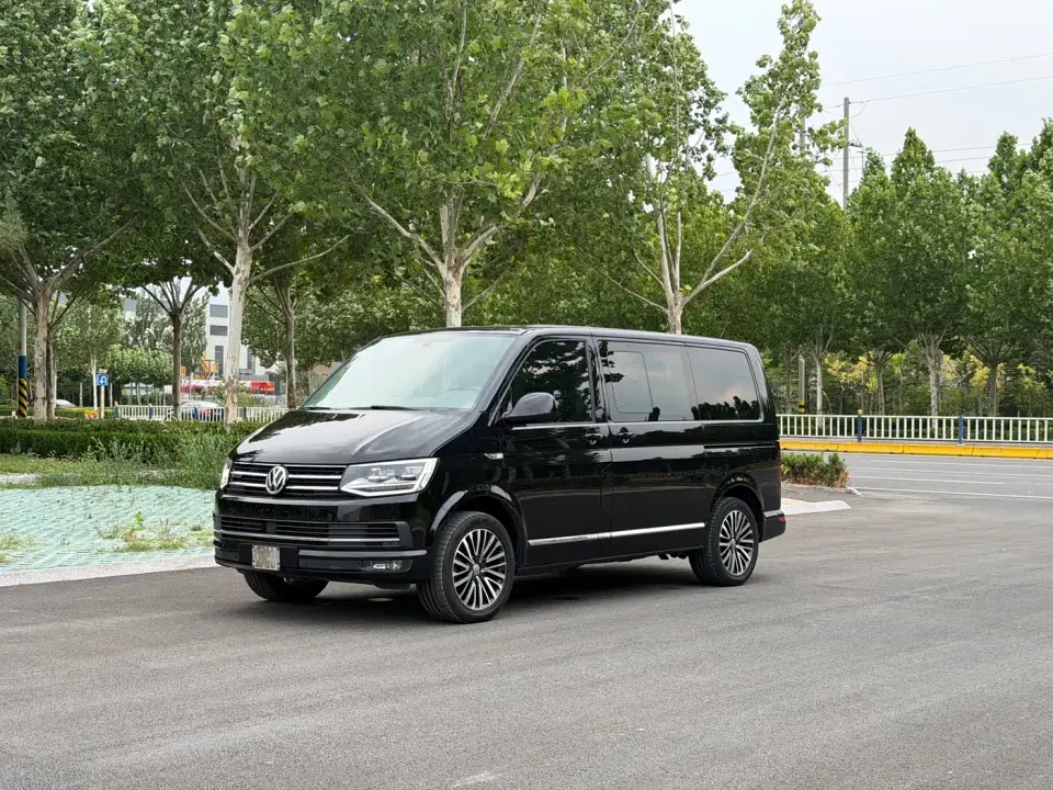Volkswagen Multivan 2.0TSI 4WD Premium 7-seater 2019