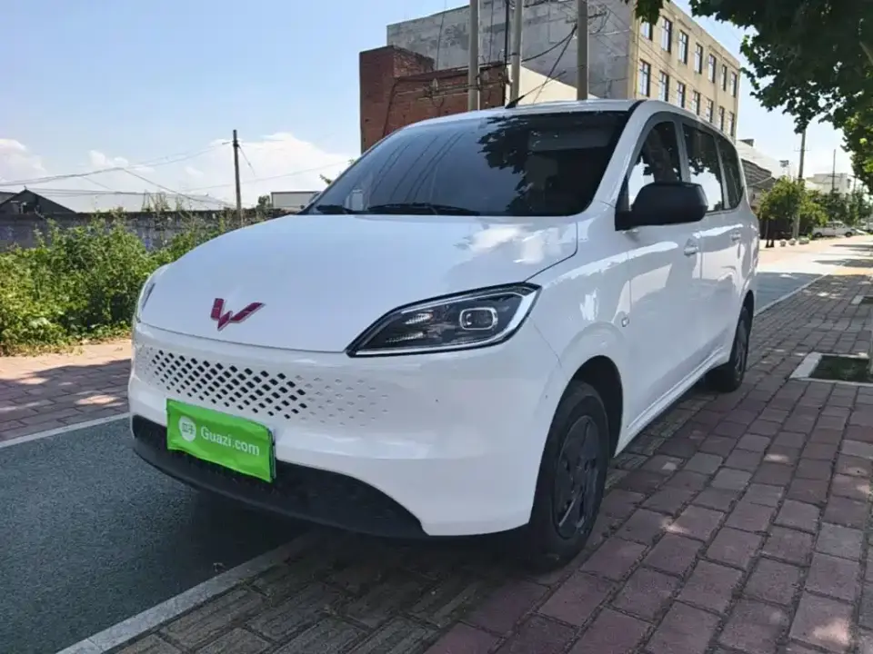 Wuling Motors Wuling Hongguang New Energy Extended-Range Hybrid 50KM Comfort Version 2025