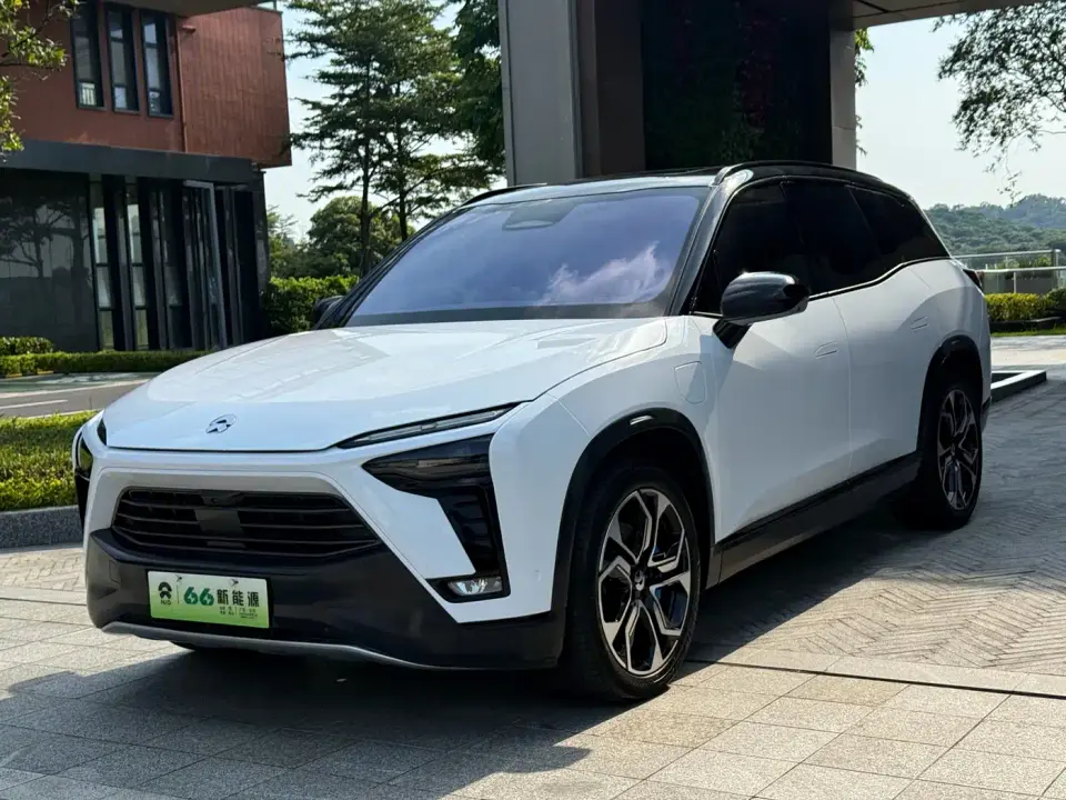 NIO ES8 580KM 6-Seater 2022