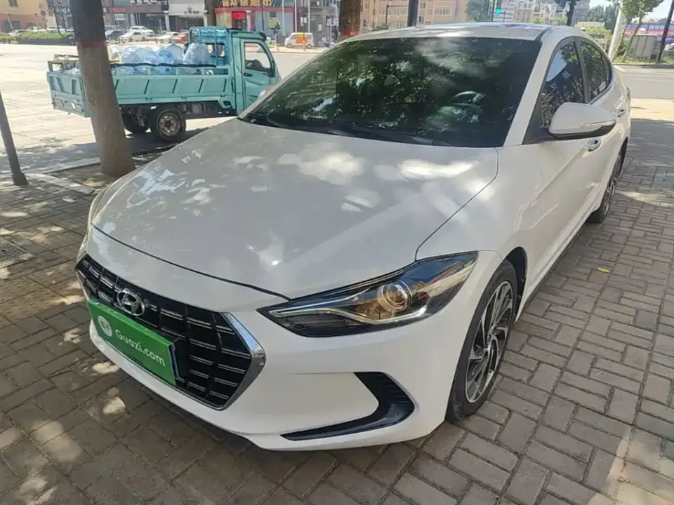 Hyundai Elantra 1.5L CVT Smart Style·Elite 2020