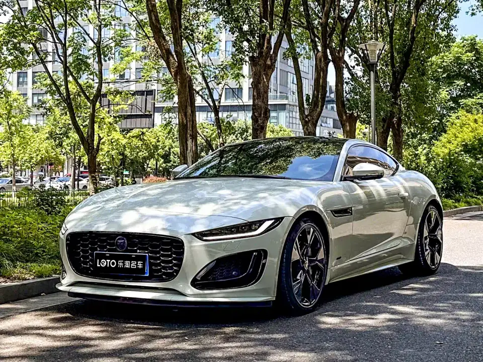 Jaguar F-TYPE P300 75th Anniversary Collector's Hardtop Edition 2025