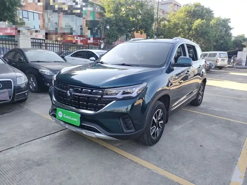 Dongfeng Fengxing Fengxing T5 Golden Age 1.5T Auto Dream Chaser 5-Seater 2023