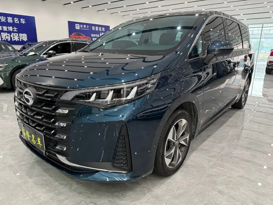 GAC Trumpchi M6 270T DCT Luxury Edition (7-Seater) 2022