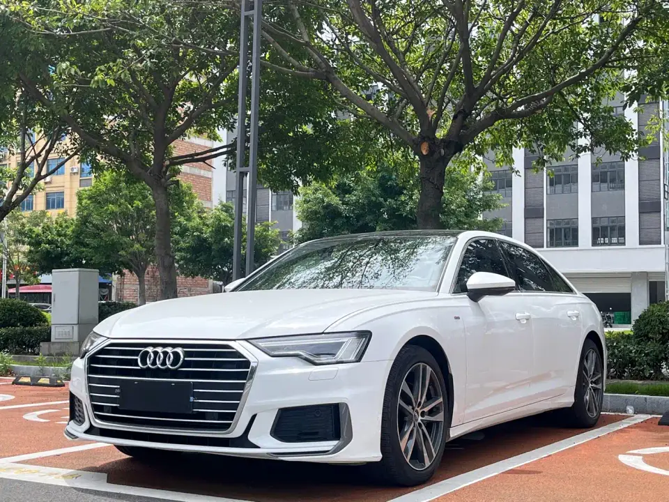 Audi A6L 40 TFSI Luxury Sport 2021