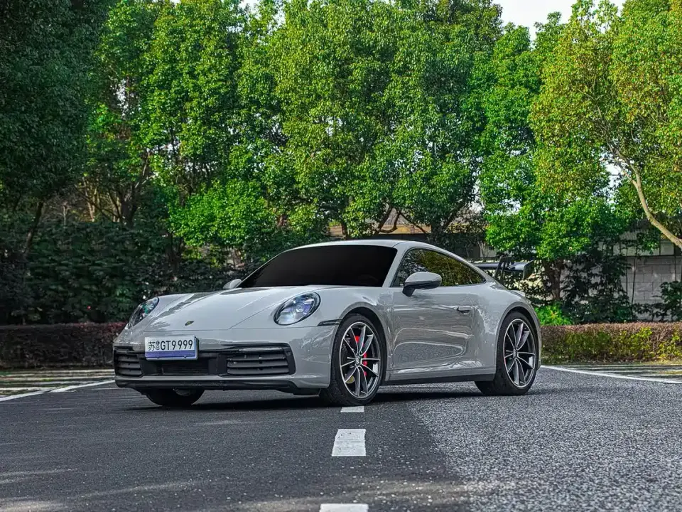 Porsche 911 Carrera 3.0T 2021