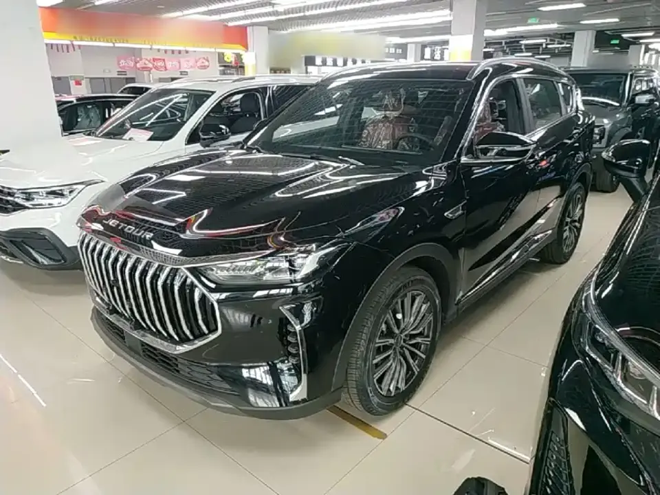 Jetour X70 PLUS Champion Edition 1.5T DCT Champion PRO 5-seater 2026