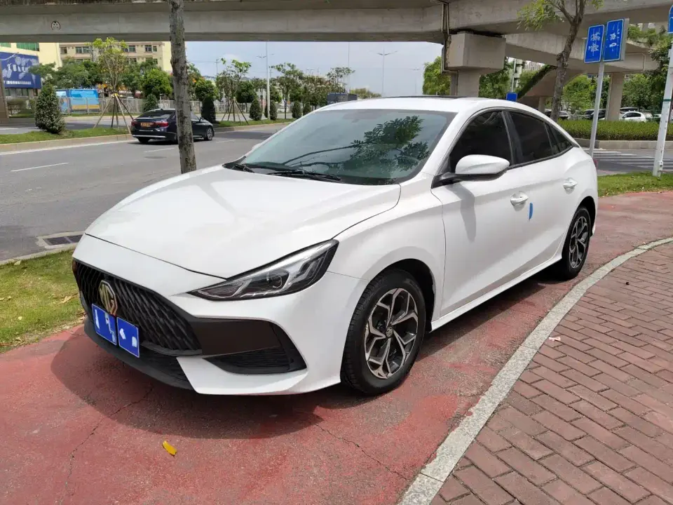 MG MG5 180DVVT CVT Luxury Edition 2024