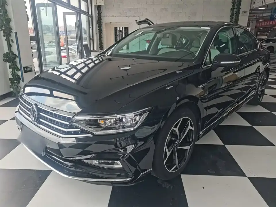 Volkswagen Magotan Model 2 Million Commemorative Edition 330TSI DSG Luxury 2023