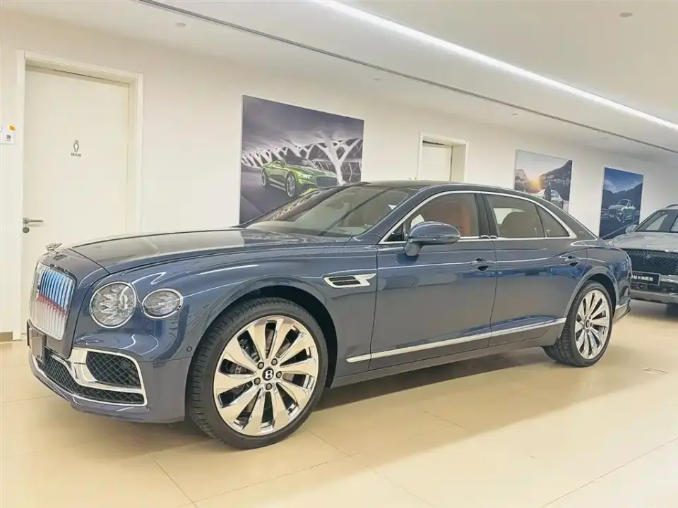 Bentley Flying Spur 4.0T V8 Standard Edition 2025