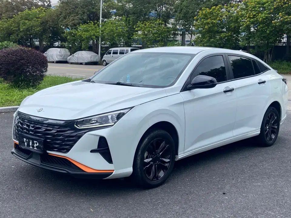 Dongfeng Aeolus Yixuan Mach Edition 1.5L Automatic Chase Edition 2023