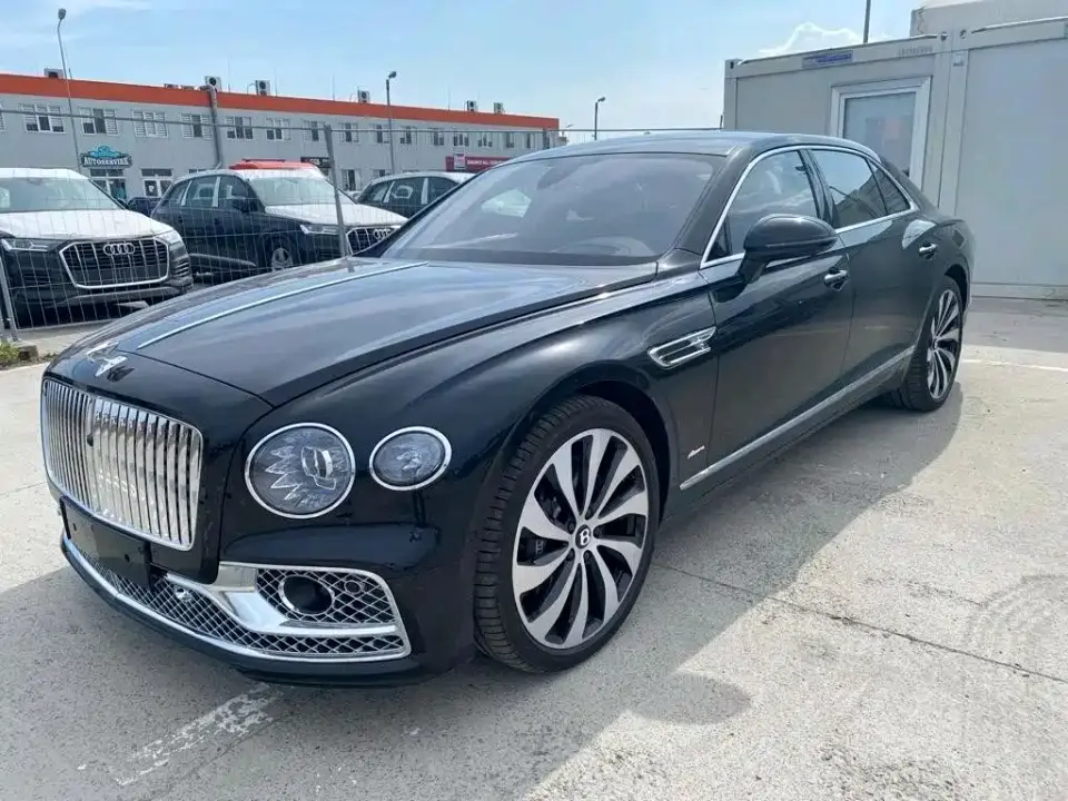 Bentley Flying Spur 4.0T V8 Elegance Edition 2023
