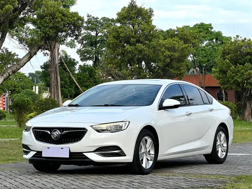 Buick Regal 20T Elite China VI 2020