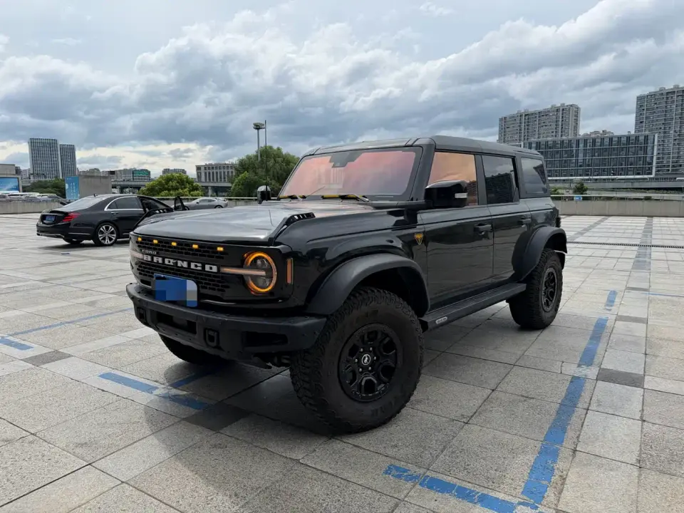 Ford Bronco 2.3T Badlands 2024