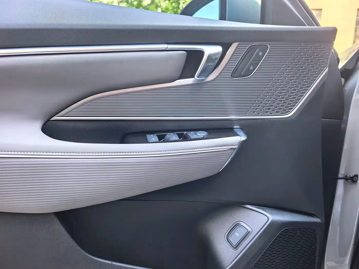 Buick E5 Pioneer Pro Edition 2025 — фото 5