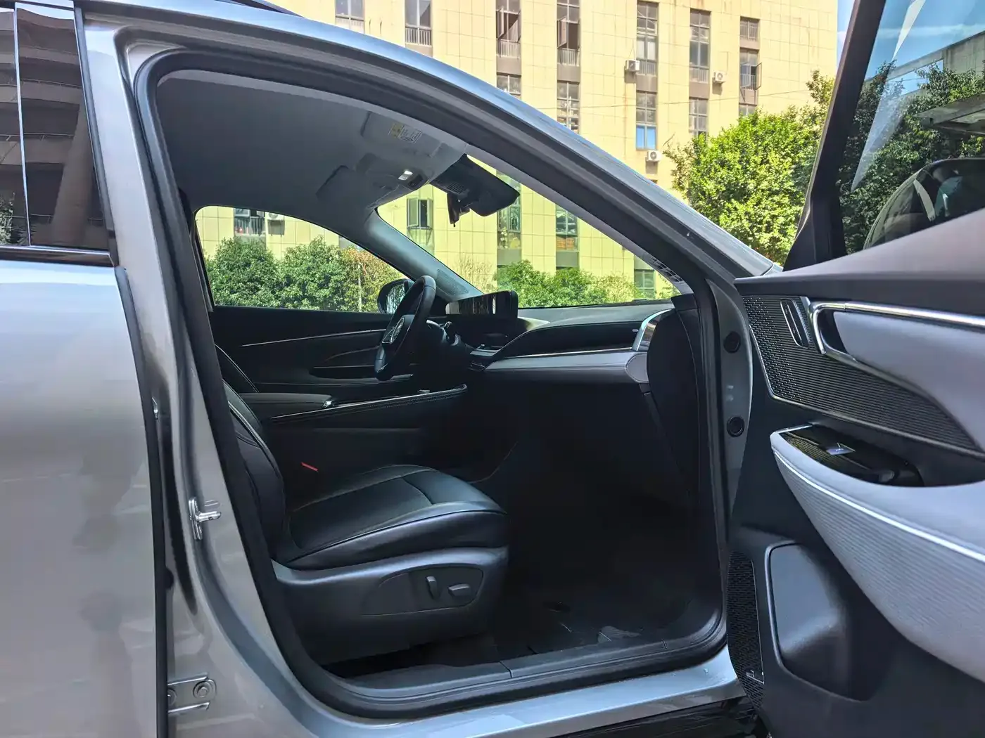 Buick E5 Pioneer Pro Edition 2025 — фото 20