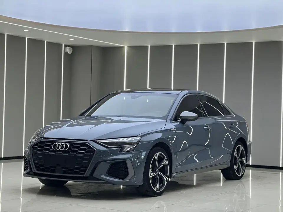 Audi A3 Model A3L Limousine 35 TFSI RS Kit Speed Edition 2022
