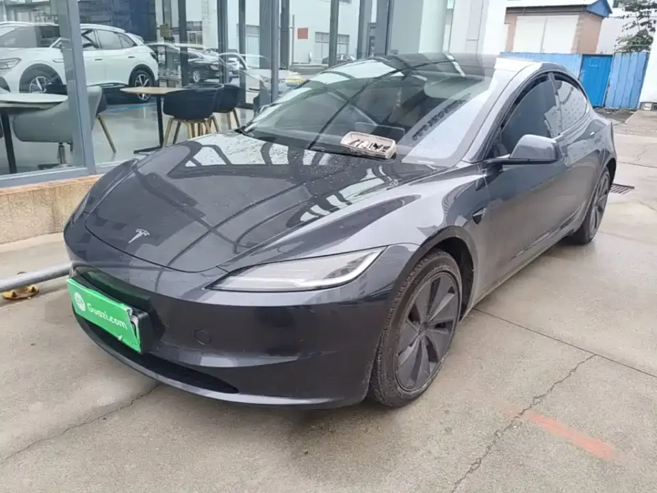 Tesla Model 3 Rear-Wheel Drive 2024