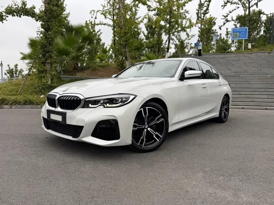 BMW 3 Series 325i M Sport Package 2022