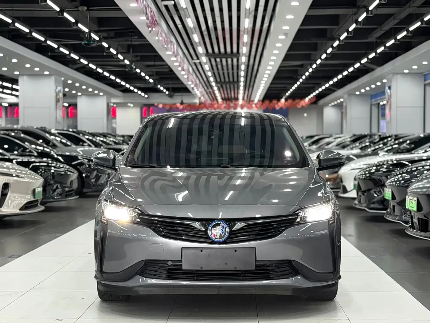Buick Velite 6 Plug-in Hybrid Connected Smart Edition 2021 — фото 2