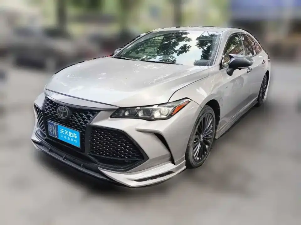 Toyota Avalon 2.0L XLE Premium Edition (China VI) 2020