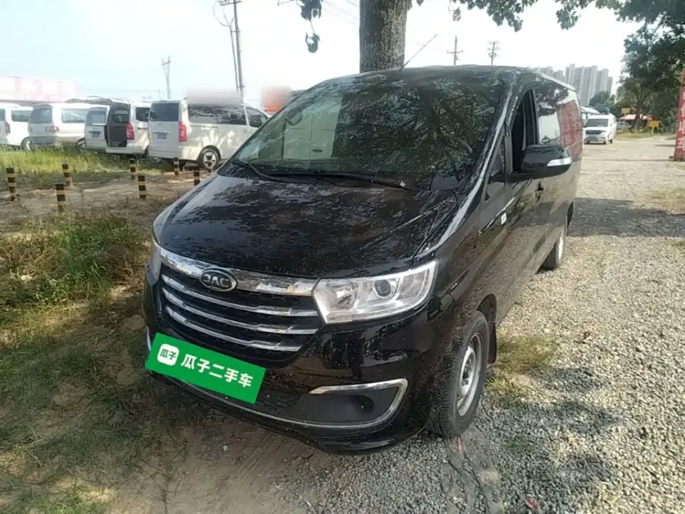 JAC Refine M3 PLUS 1.5T Manual Classic 7-Seater 2025