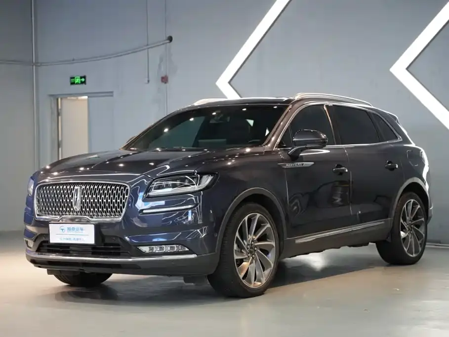 Lincoln Nautilus 2.7T AWD Prestige Edition 2021