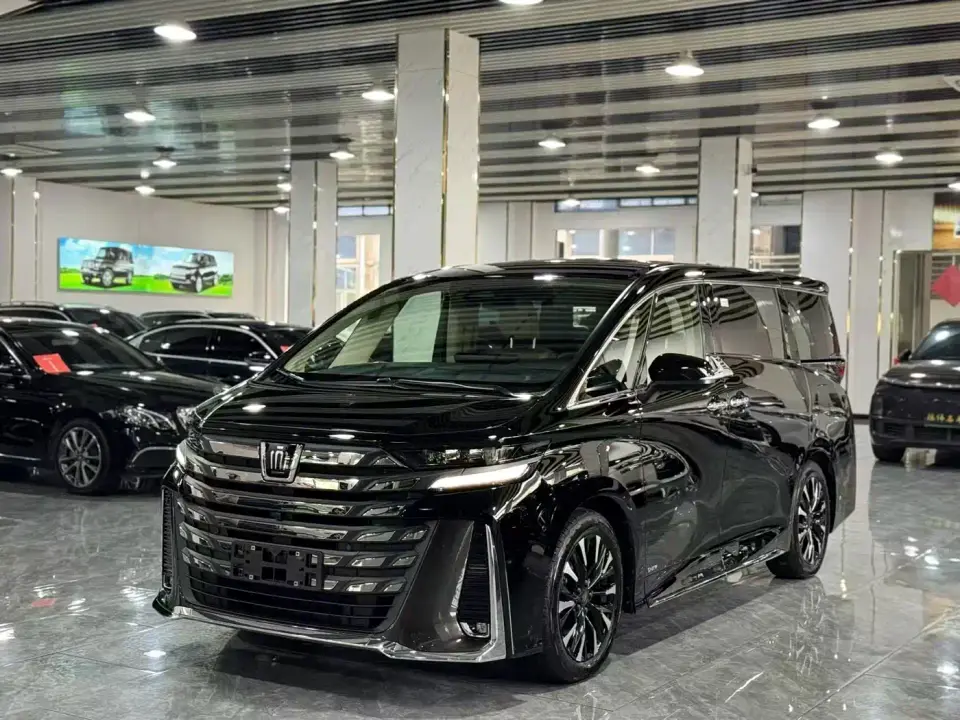 Toyota Vellfire Crown Hybrid 2.5L Executive Premium Edition 2024