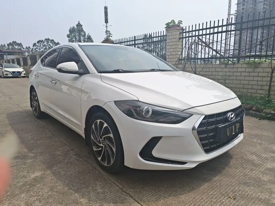 Hyundai Elantra 1.5L CVT Smart Style·Elite 2020